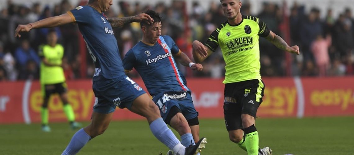 353830_crop_18352_lg