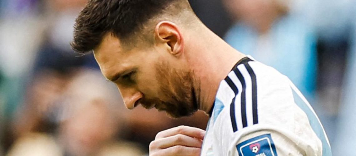 3AWUDRVQWRG55J4SR4EXSJUE6M