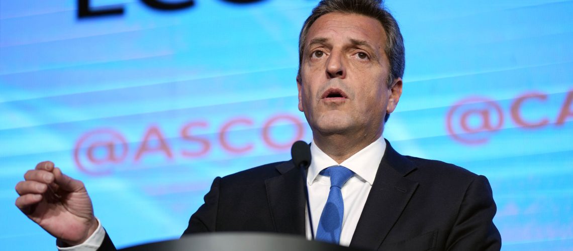 NOTICIAS ARGENTINAS BAIRES 
AGOSTO 18: El ministro de 
economía, Sergio Massa, habla en 
el Council of Americas.
Foto NA: Pablo Lasansky