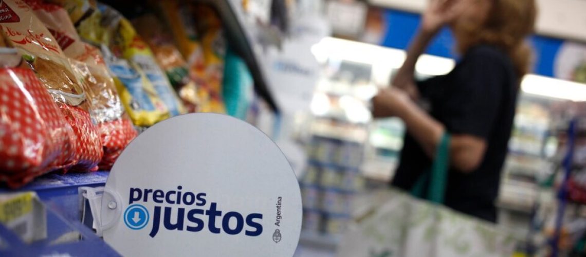 690040-48866-precios-2520justos-2520carolina-2520camps