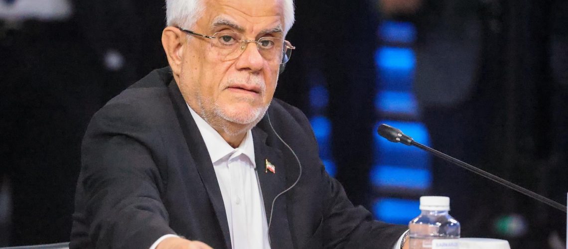 Irán asegura que tiene un "plan" para responder a la guerra ecomómica de EEUU
