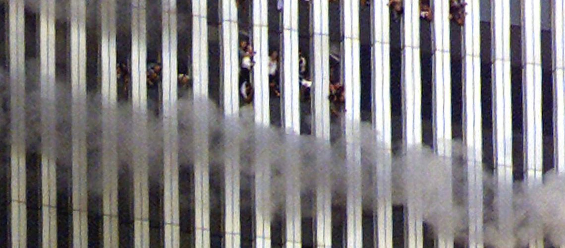 “Este avión venía directo hacia mí”: relatos estremecedores de sobrevivientes de los atentados a las Torres Gemelas