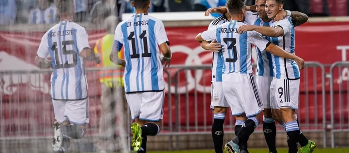 RCLKIEMBGVDV7GKIS65AHAL56M