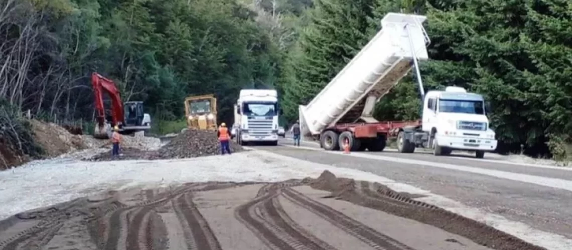 Ruta Provincial Nº 71 en el Parque Nacional Los Alerces (1)