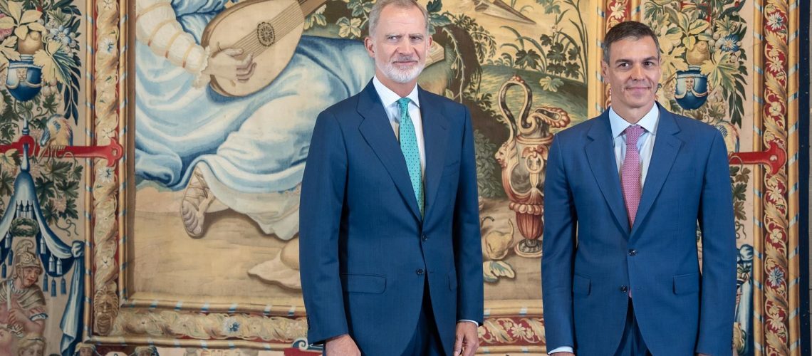 El Rey contacta con Sánchez, Vivas e Imbroda por la crisis migratoria en Ceuta