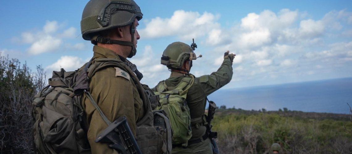 El Ejército de Israel detiene a dos personas durante nuevas redadas en una incursión en Siria