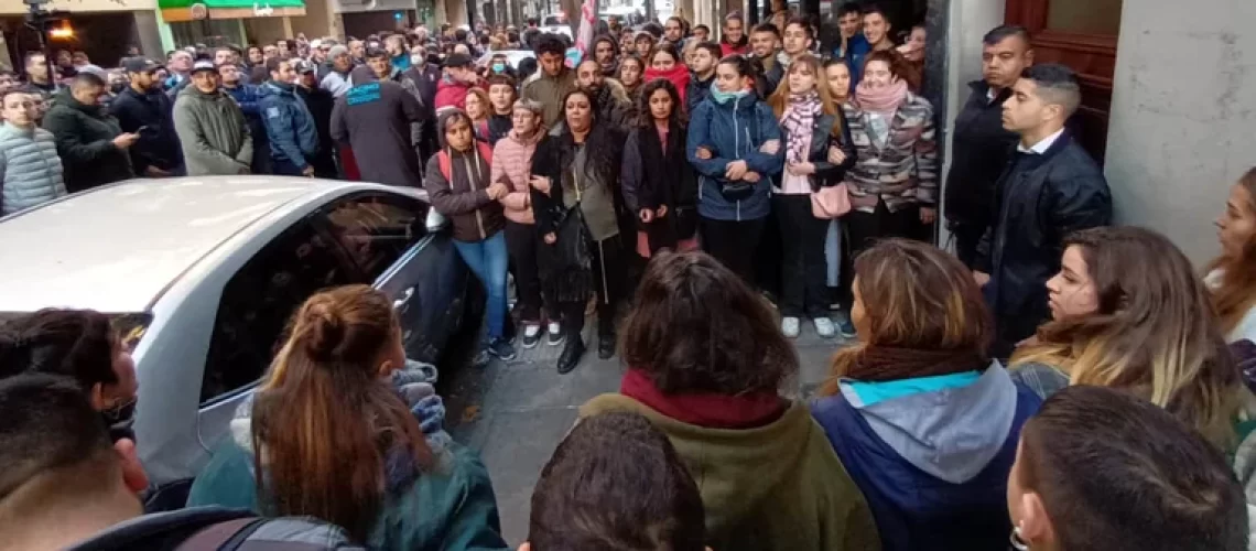 ZON3VLXD6NCBPMKXPK52UBTAVU