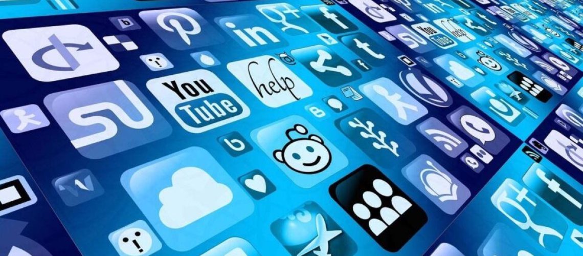 algoritmos-en-las-redes-sociales-960x540