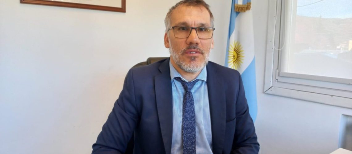 cf29646f-59fb-495e-85d4-57bb3b26099b