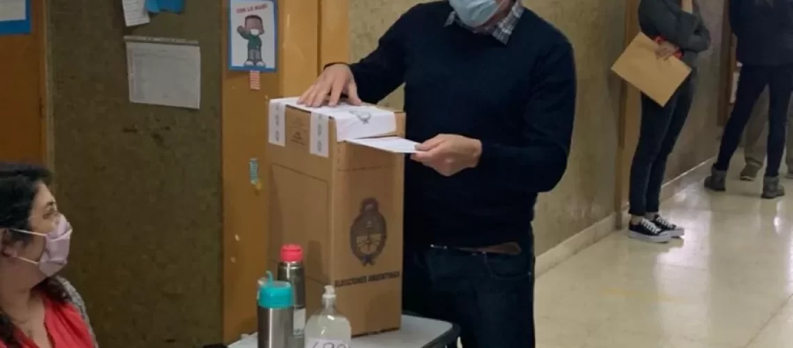 elecciones-generales-2021-bernardi-vota-02jpeg