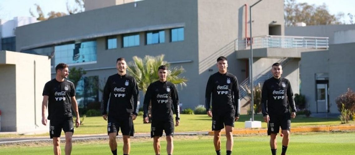 seleccion-argentina-entrenamiento_862x485